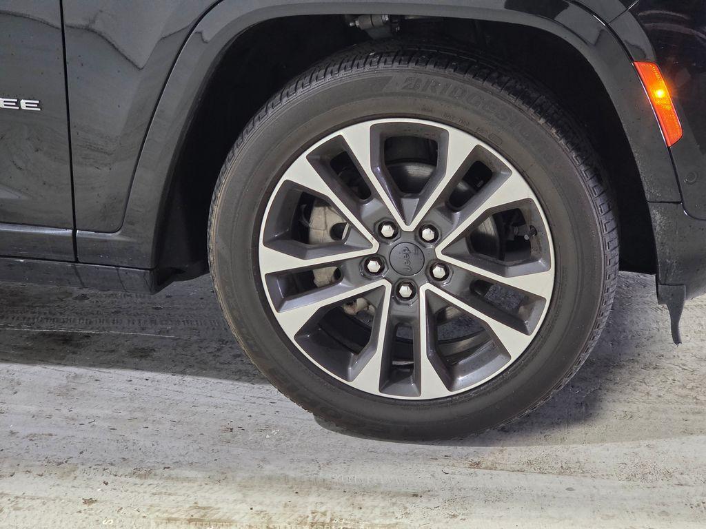 used 2023 Jeep Grand Cherokee car, priced at $43,766