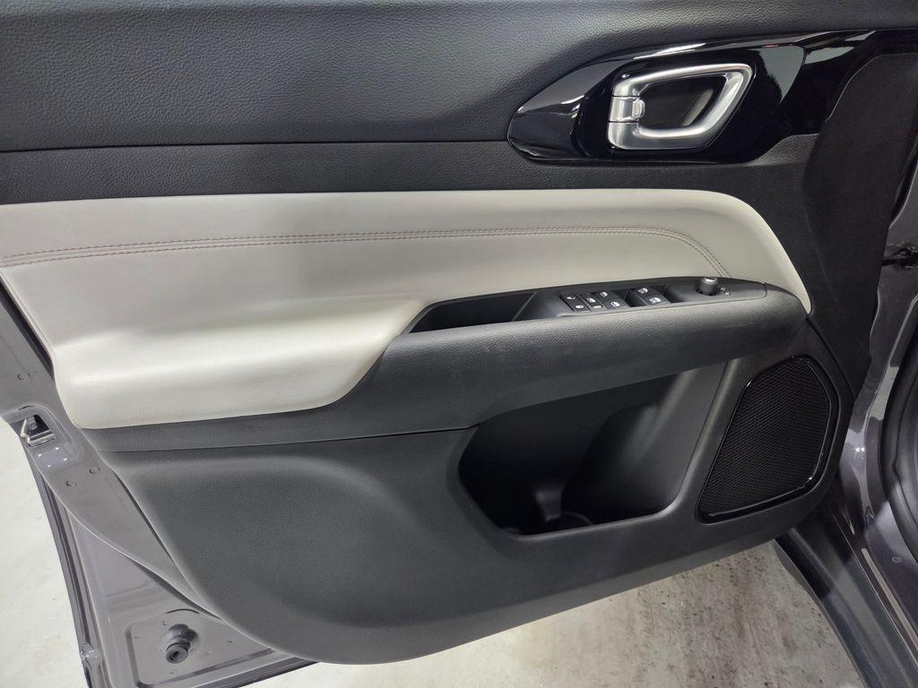 used 2024 Jeep Compass car, priced at $27,803