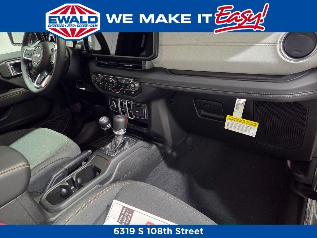 new 2025 Jeep Wrangler car, priced at $51,545