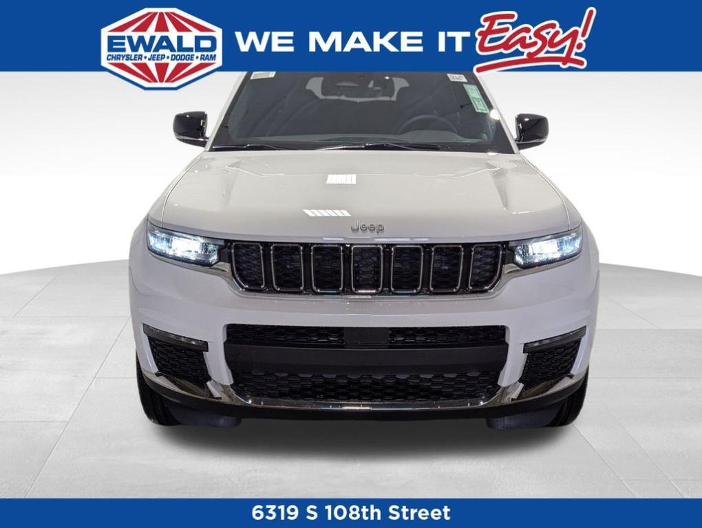 new 2025 Jeep Grand Cherokee L car, priced at $52,422