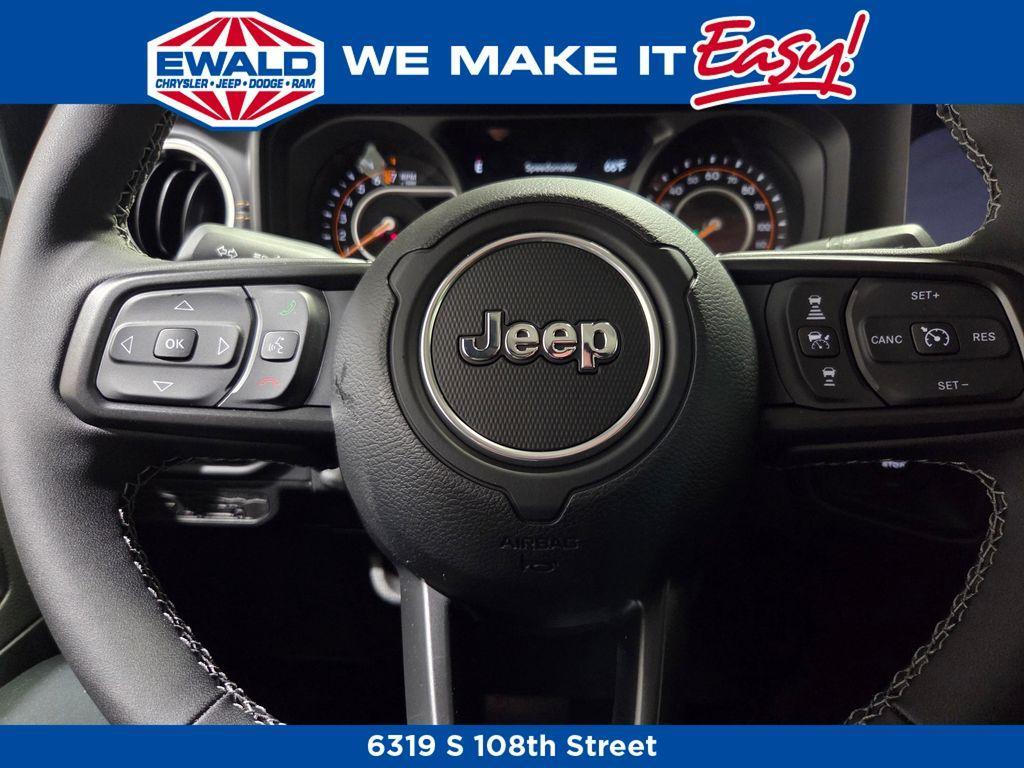 new 2025 Jeep Gladiator car, priced at $51,675