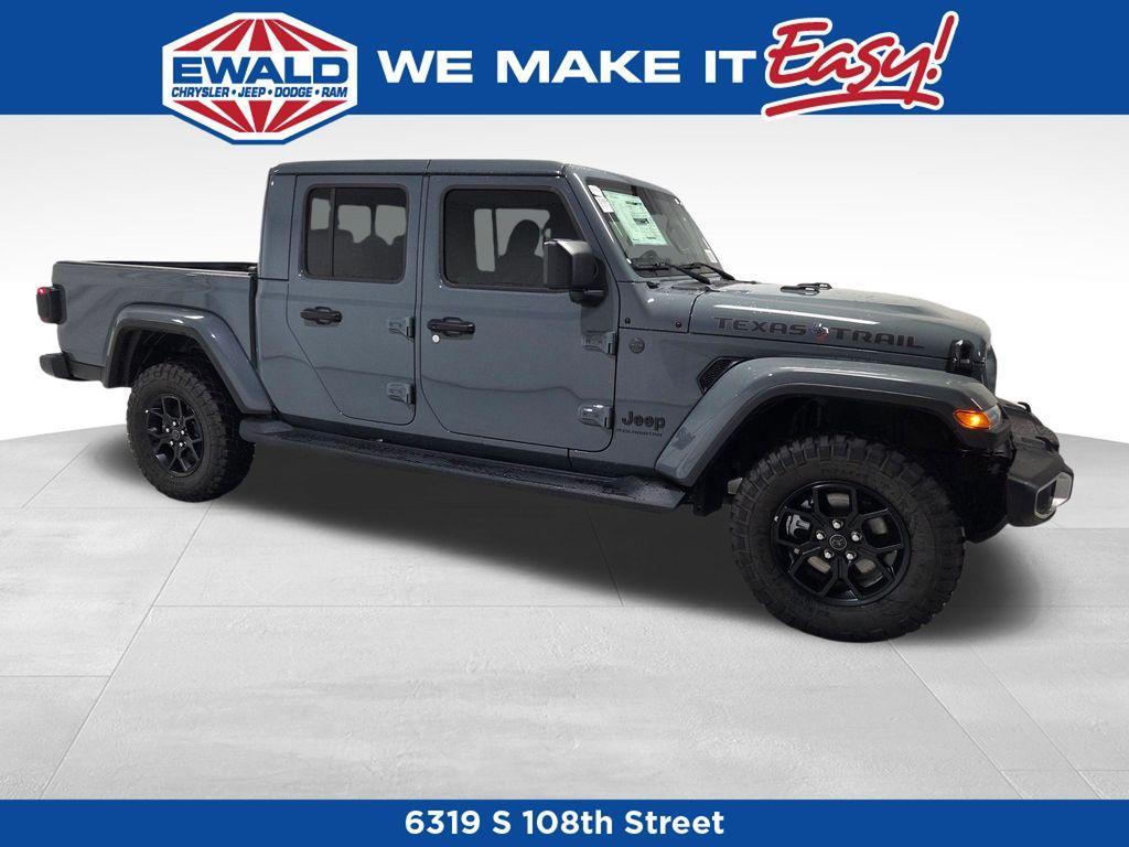 new 2025 Jeep Gladiator car, priced at $51,675