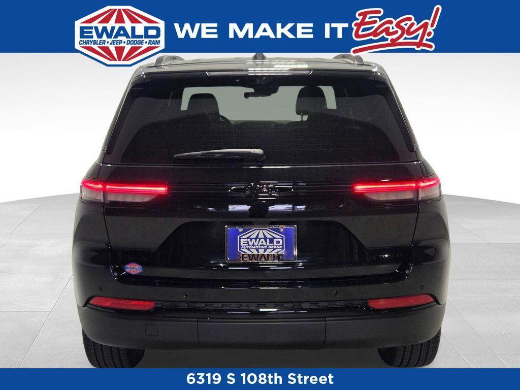 new 2025 Jeep Grand Cherokee car, priced at $51,965