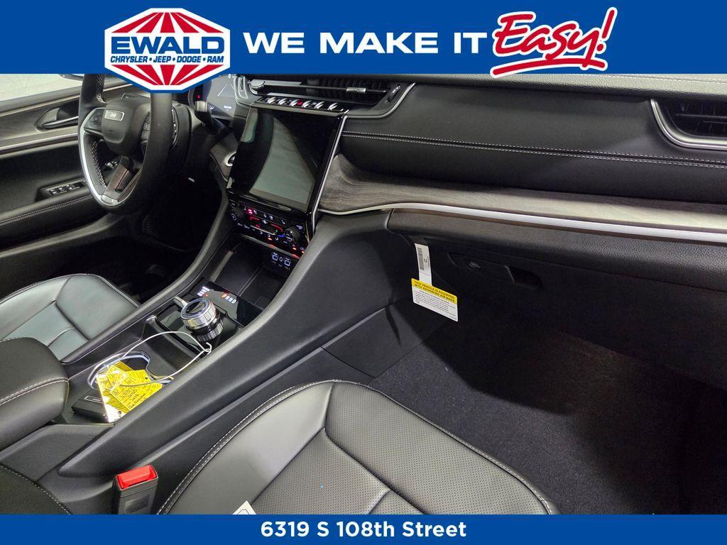 new 2025 Jeep Grand Cherokee car, priced at $51,965