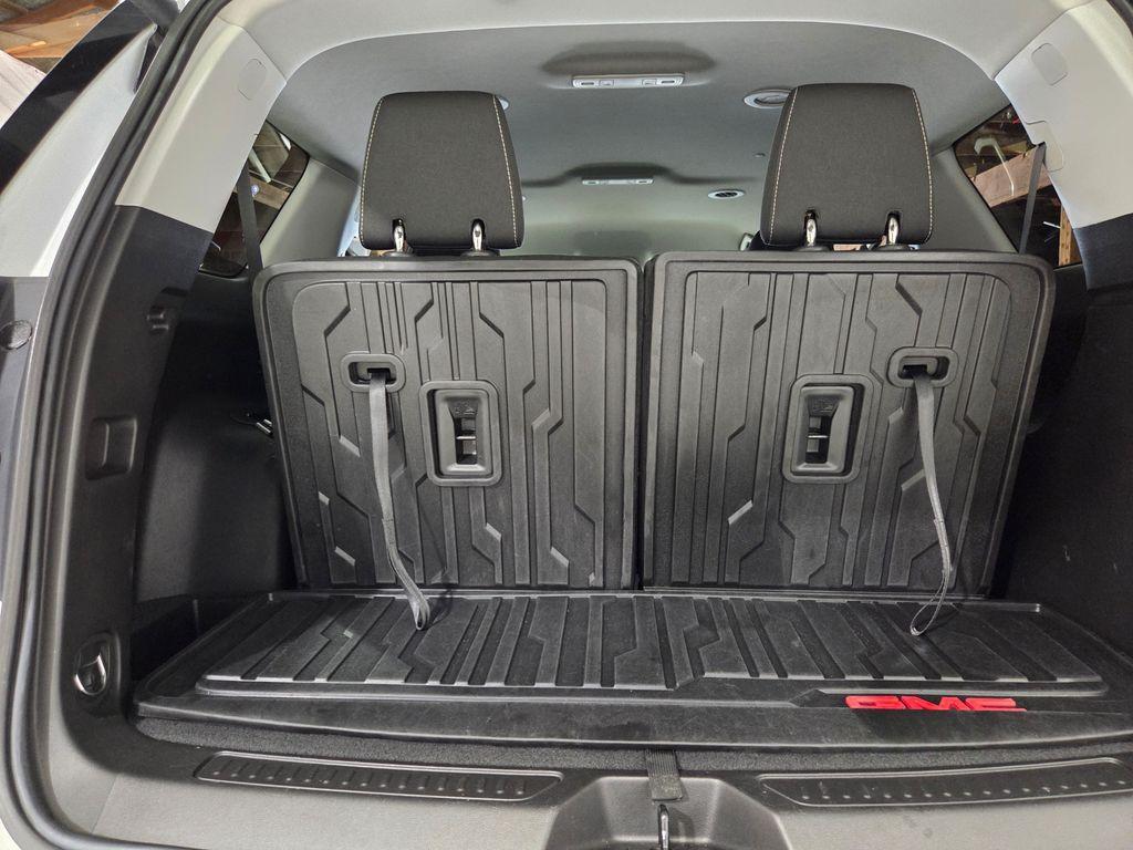 used 2022 GMC Acadia car, priced at $27,333