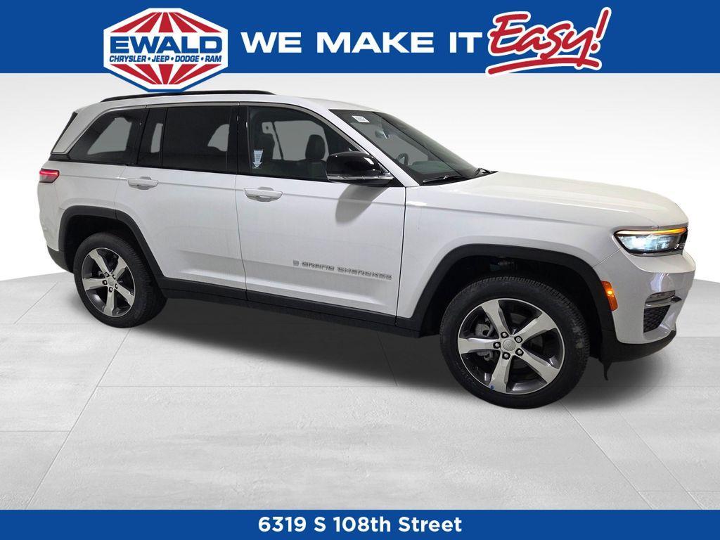new 2025 Jeep Grand Cherokee car, priced at $46,876