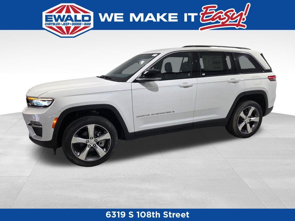 new 2025 Jeep Grand Cherokee car, priced at $46,876