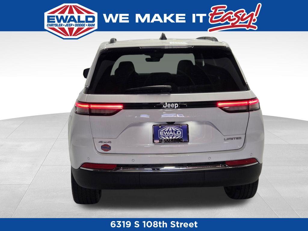 new 2025 Jeep Grand Cherokee car, priced at $46,876