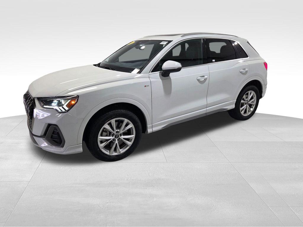 used 2024 Audi Q3 car, priced at $28,801