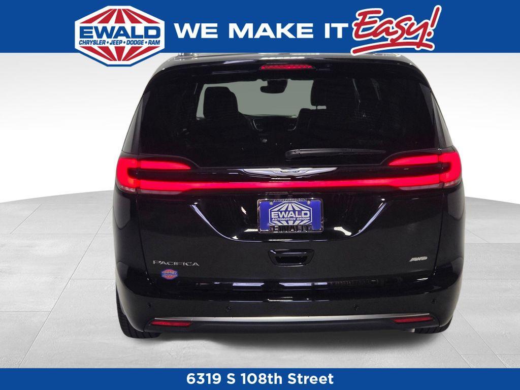 new 2026 Chrysler Pacifica car, priced at $55,084