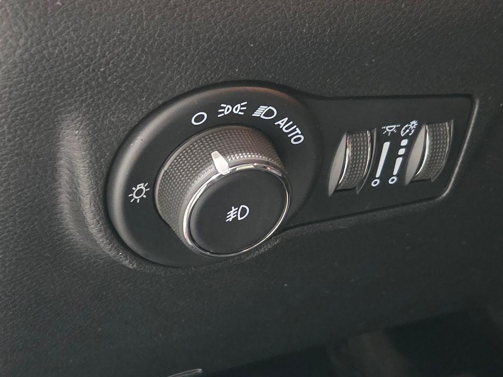 used 2022 Jeep Compass car, priced at $25,736