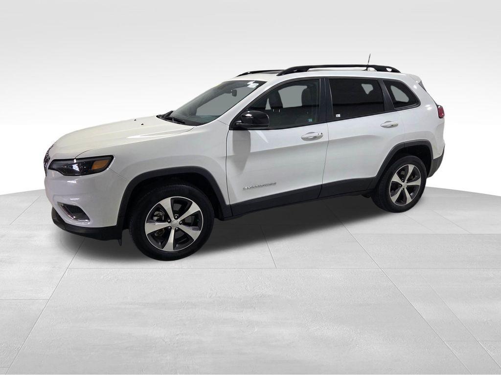 used 2022 Jeep Cherokee car, priced at $25,414