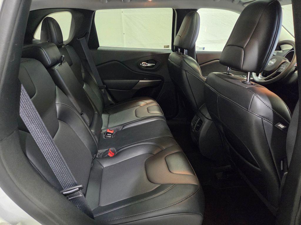 used 2022 Jeep Cherokee car, priced at $25,414