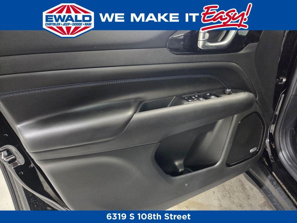 new 2026 Jeep Compass car, priced at $37,852