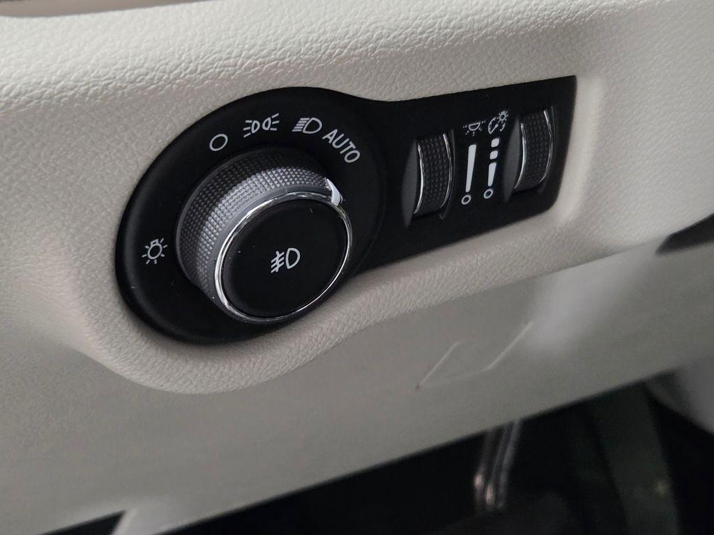 used 2018 Chrysler Pacifica car, priced at $19,669