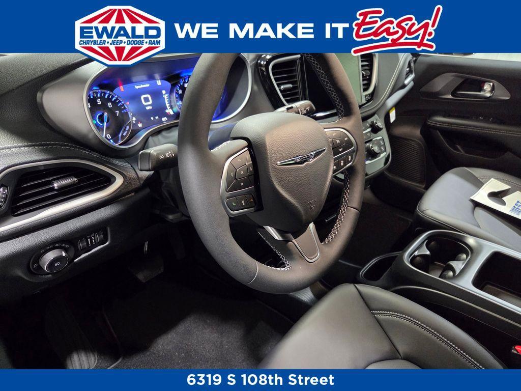 new 2026 Chrysler Pacifica car