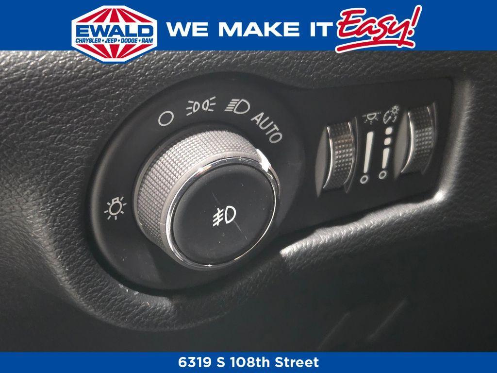 new 2026 Chrysler Pacifica car