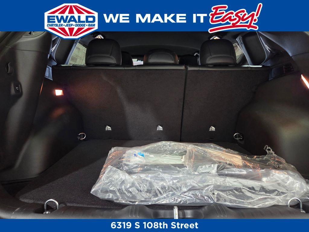 new 2026 Jeep Compass car, priced at $36,010