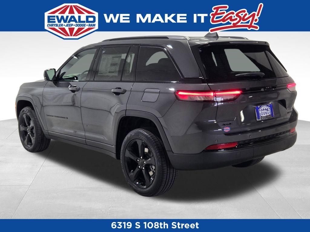 new 2025 Jeep Grand Cherokee car, priced at $48,082