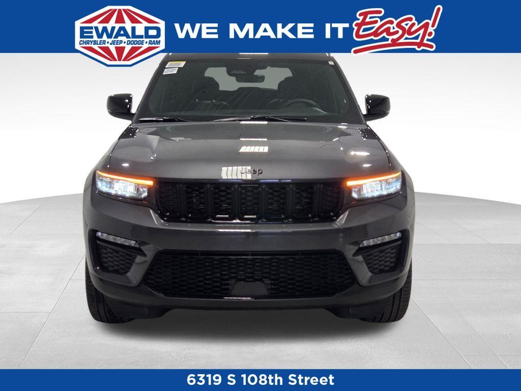 new 2025 Jeep Grand Cherokee car, priced at $48,082