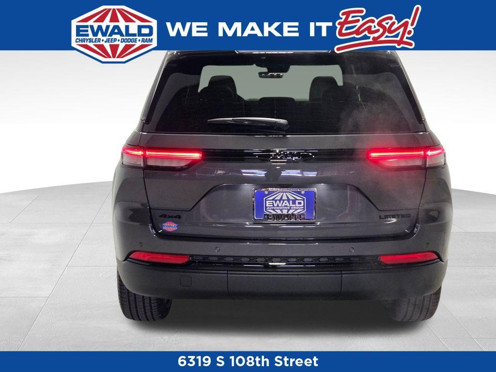 new 2025 Jeep Grand Cherokee car, priced at $48,082