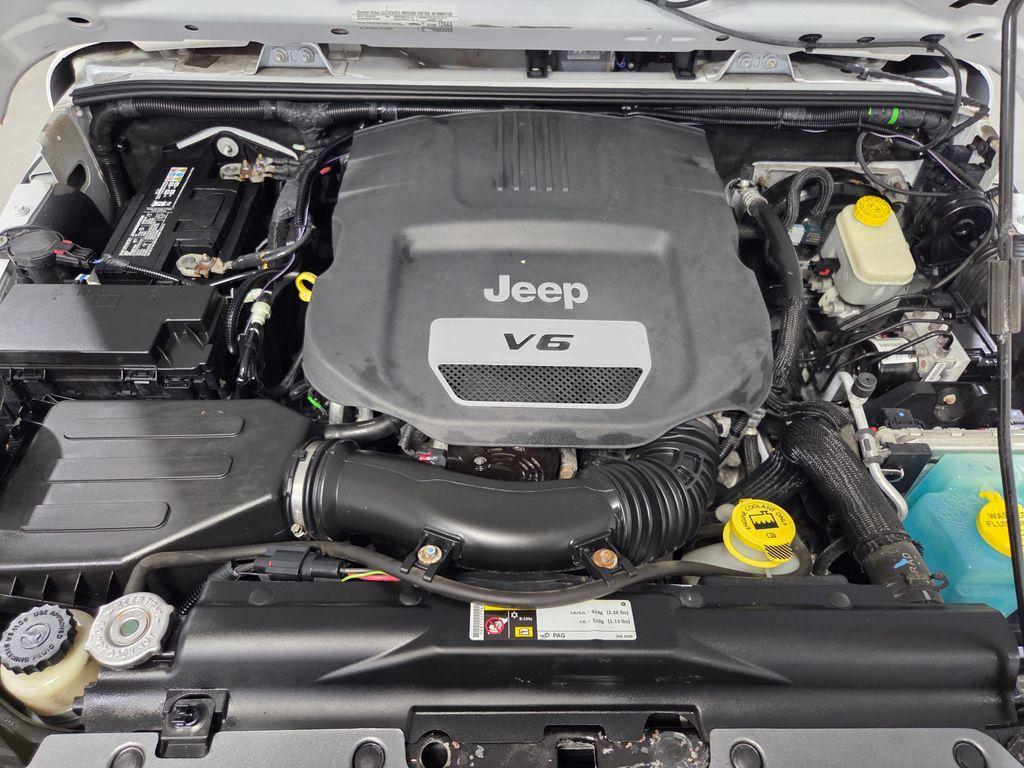 used 2015 Jeep Wrangler Unlimited car, priced at $17,743