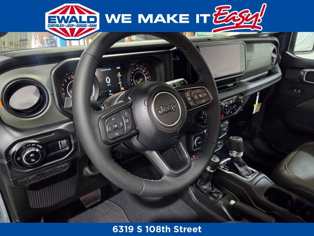new 2025 Jeep Gladiator car, priced at $58,215