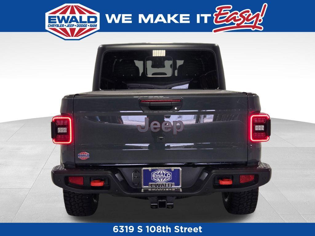 new 2025 Jeep Gladiator car, priced at $58,215
