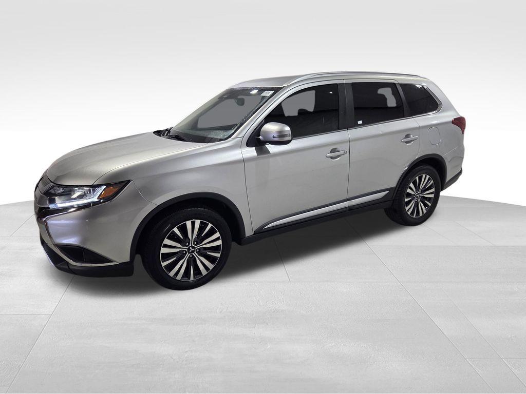 used 2020 Mitsubishi Outlander car, priced at $12,999