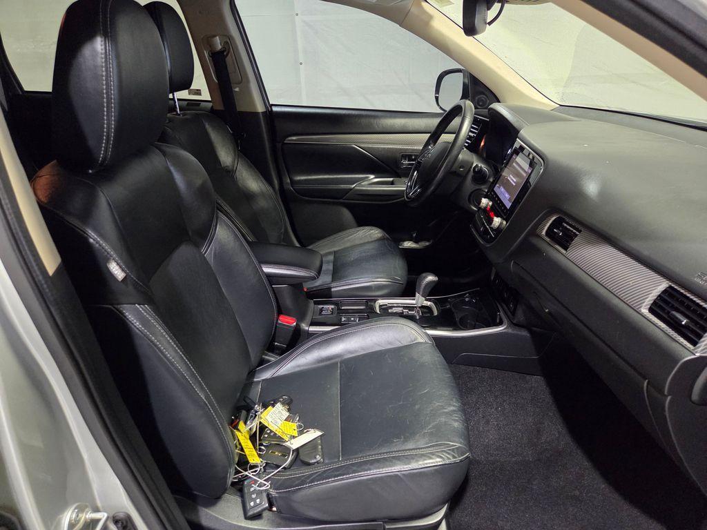 used 2020 Mitsubishi Outlander car, priced at $12,999