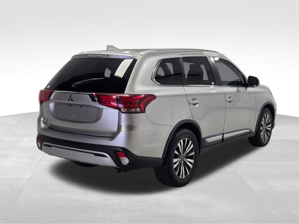 used 2020 Mitsubishi Outlander car, priced at $12,999