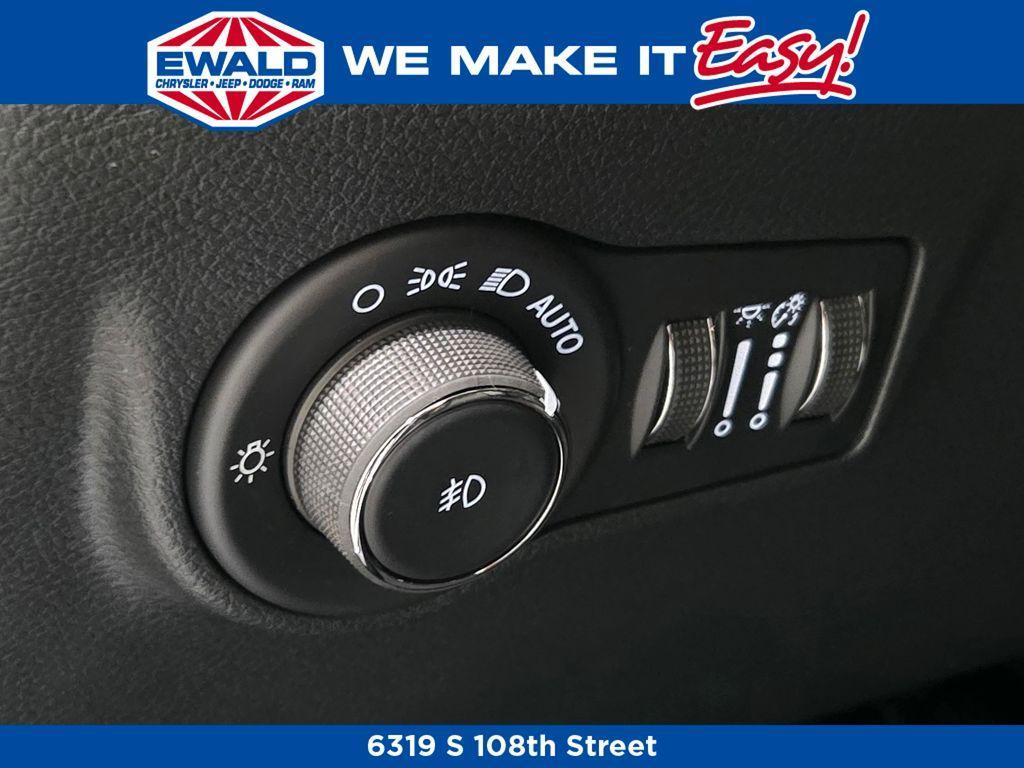 new 2026 Jeep Compass car, priced at $36,416