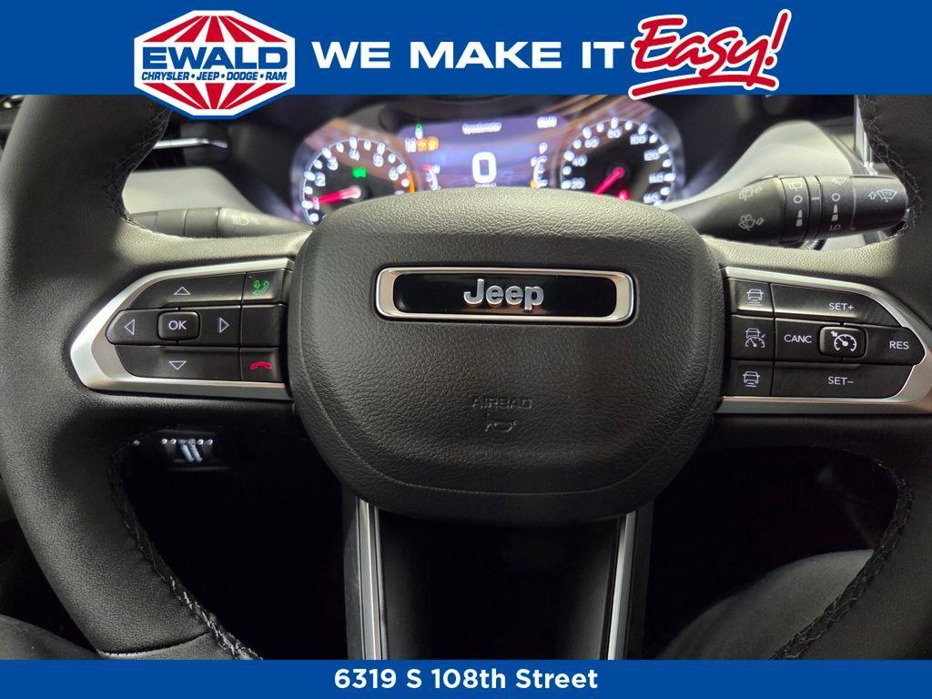 new 2025 Jeep Compass car, priced at $30,813