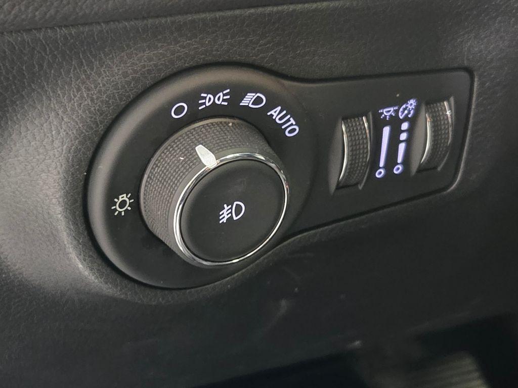 used 2018 Jeep Compass car, priced at $16,059