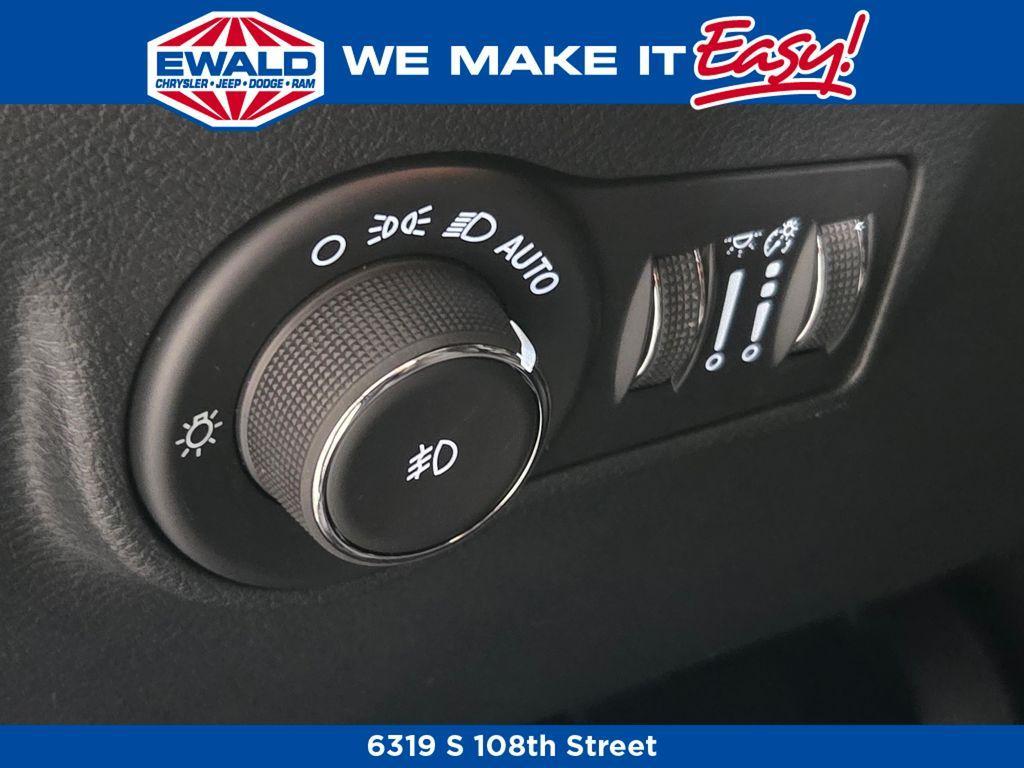 new 2026 Jeep Compass car, priced at $31,642