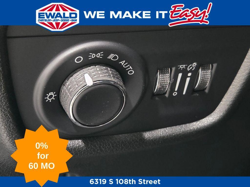 new 2025 Jeep Grand Cherokee L car, priced at $43,381