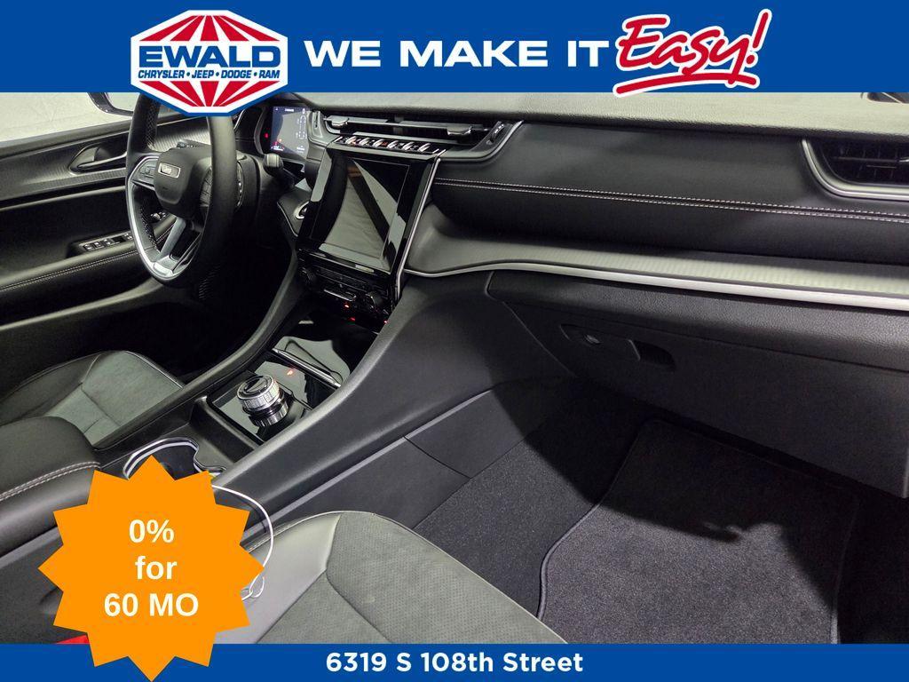 new 2025 Jeep Grand Cherokee L car, priced at $43,381