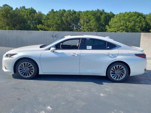 new 2024 Lexus ES 300h car, priced at $54,900