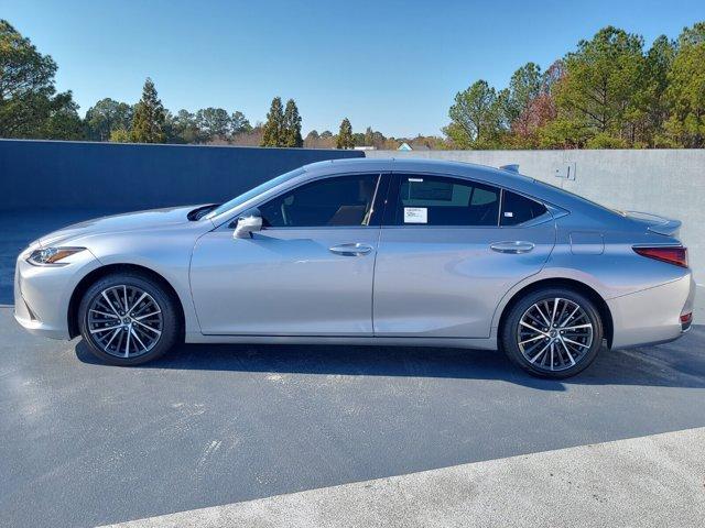 new 2025 Lexus ES 300h car, priced at $51,224