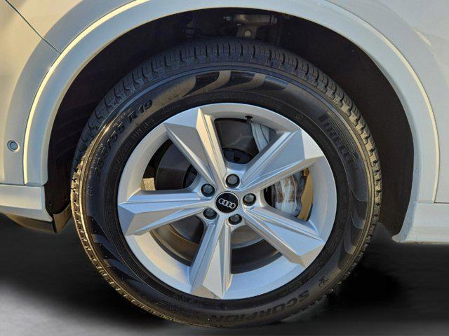 used 2021 Audi Q7 car, priced at $27,853