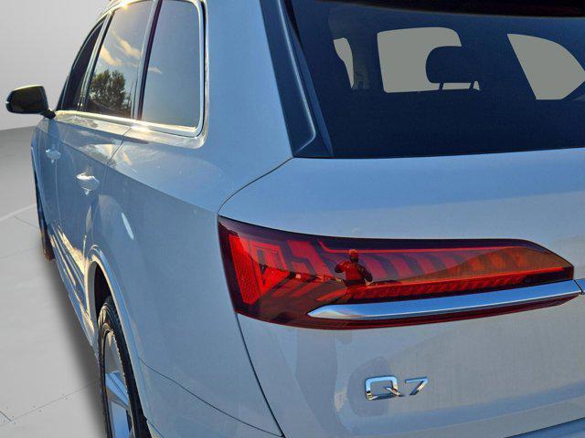 used 2021 Audi Q7 car, priced at $27,853