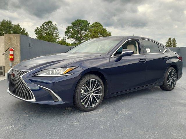 new 2025 Lexus ES 300h car, priced at $50,724