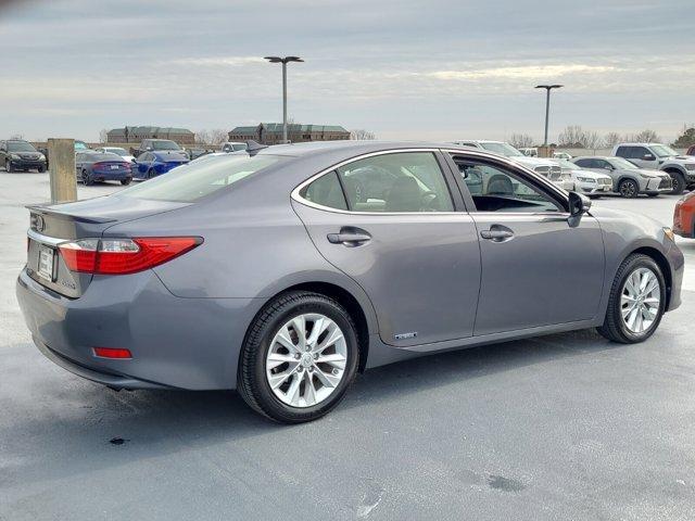 used 2013 Lexus ES 300h car, priced at $15,648