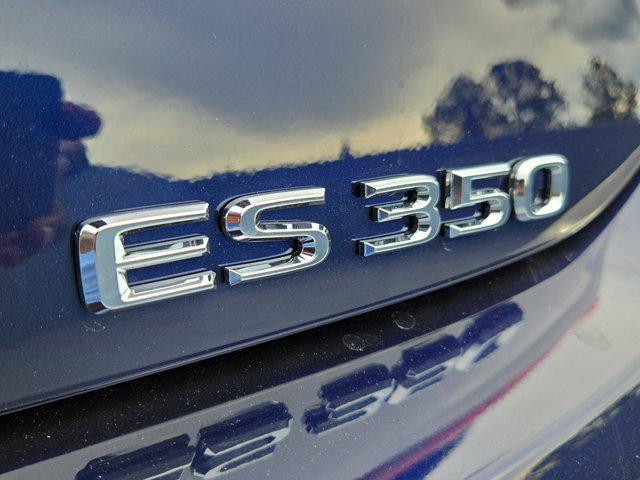 new 2025 Lexus ES 350 car, priced at $47,874