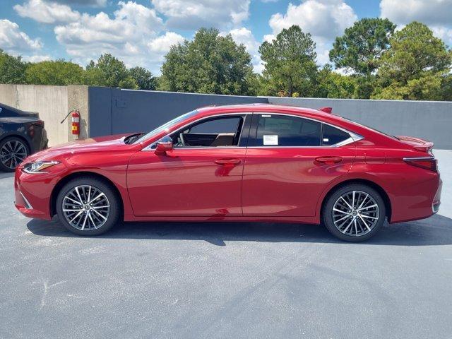 new 2025 Lexus ES 300h car, priced at $50,724