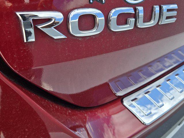 used 2020 Nissan Rogue car, priced at $18,899
