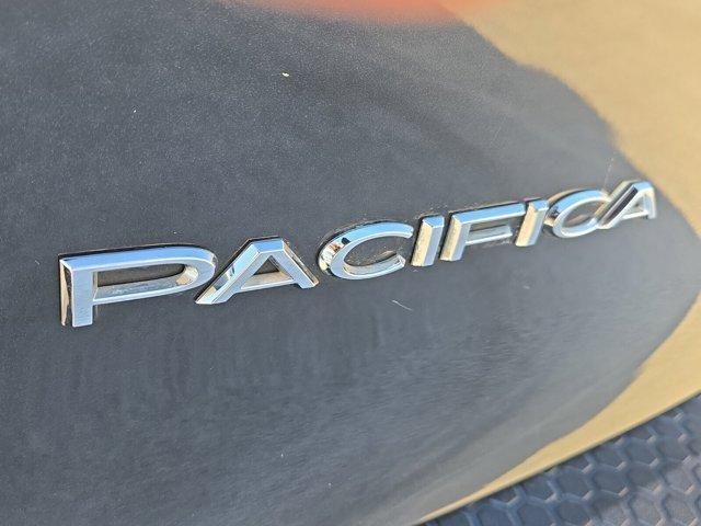 used 2021 Chrysler Pacifica Hybrid car, priced at $21,231