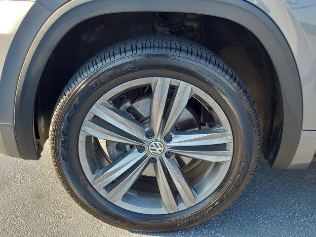 used 2019 Volkswagen Atlas car, priced at $21,999