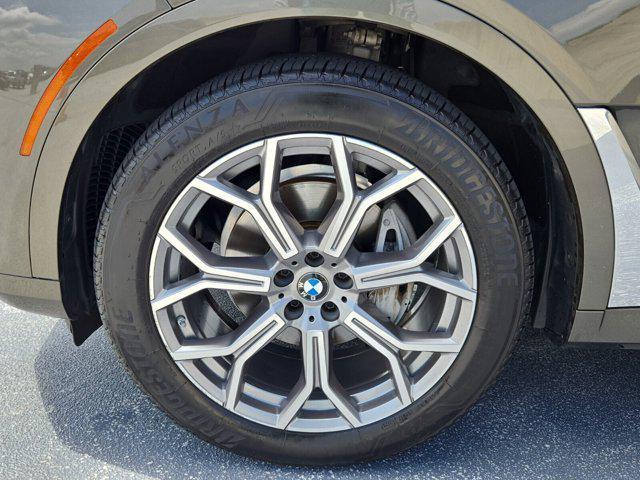 used 2021 BMW X7 car, priced at $38,230