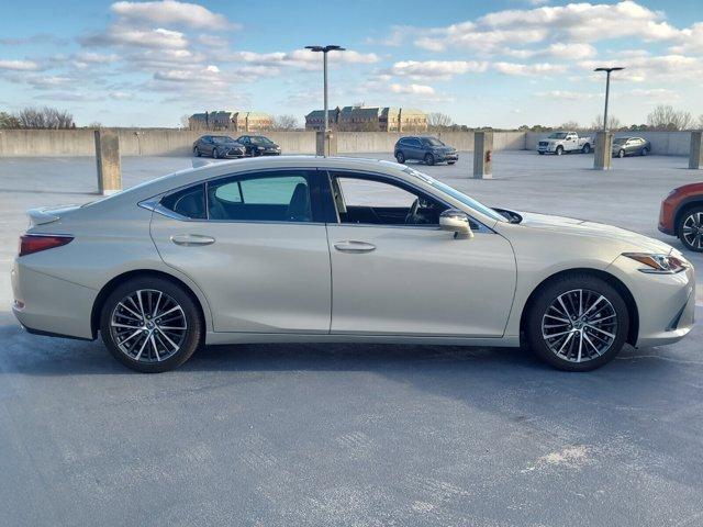 used 2022 Lexus ES 350 car, priced at $35,689